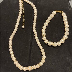 Elegant Vintage Pearl Necklace and Bracelet Set with Gold Rhinestones